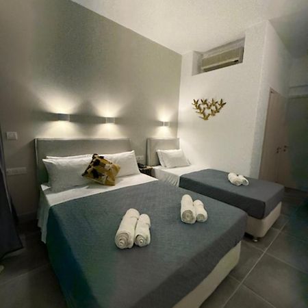 ดิเลียน Hotel ปาริเกีย ภายนอก รูปภาพ